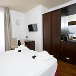 Gemini Rooms